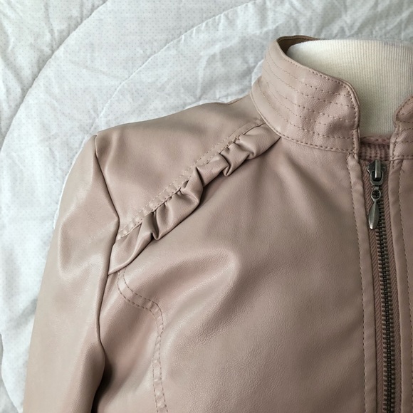 NO OFFERS JUST HIT BUY 🍓  Jennyfer J faux leather - Picture 2 of 7